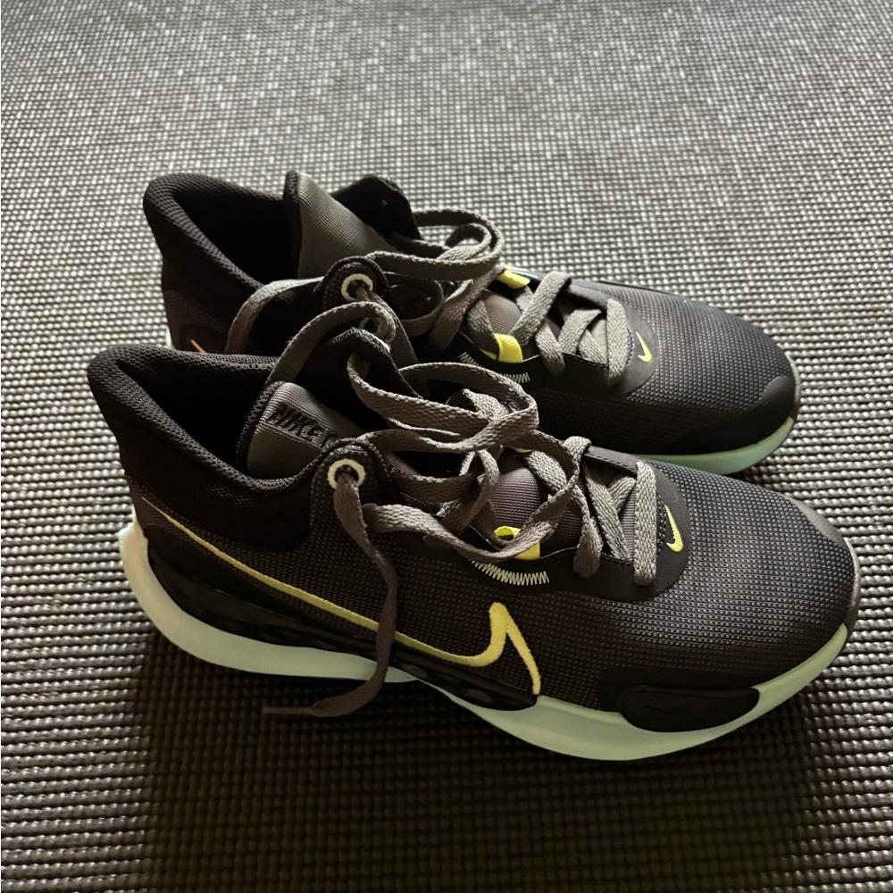 Nike Navy Basketball Sneakers